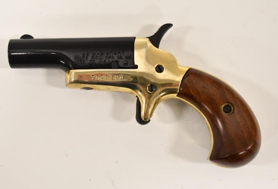 Colt #4 Lord & Lady .22 Short Derringer In Box: One of the two Colt #4 Lord & Lady Derringers in .22 short. Ther derringer has a 2.5" barrel with wood grips, very good condtion. Comes in original set box. FFL required for transfer. SN:7625LDR. (313