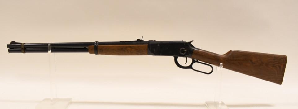 Daisy Model 1894 Lever Action BB Carbine: Daisy Model 1894 Lever Action BB Carbine. Untested, plastic stock, good condition with use wear.