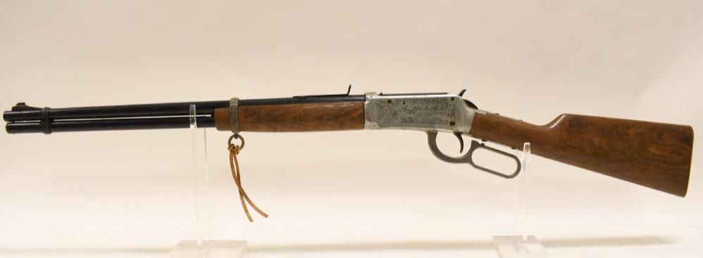 Daisy Model 3030 Buffalo Bill Scout BB Gun: Daisy Model 3030 Buffalo Bill Scout Lever Action BB Gun. Untested, plastic stock, fair condition with age & use wear.