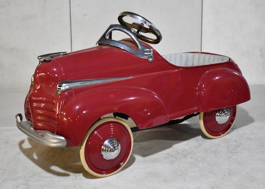 Restored Murray Chrysler Pedal Car (1 of 5)