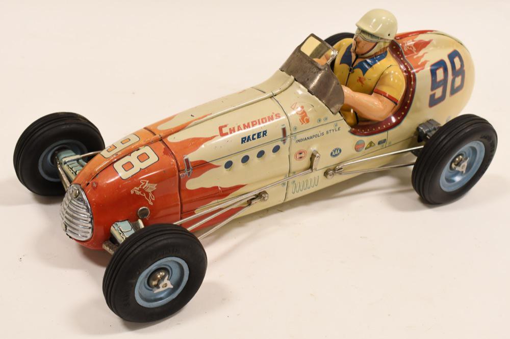 ⭐️Yonezawa Friction Powered Champion Car ☆Vintage! Yonezawa Friction Powered Champion Car/with