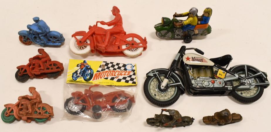 Vintage Motorcycle Toy Lot / Auburn / Tin & More (1 of 10)