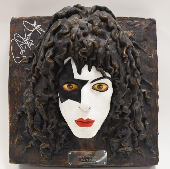 Kiss LE Paul Stanley Relief Wall Sculpture: Incredible Kiss limited edition Paul Stanley resin relief wall sculpture by Illusive Originals. Nice condition with some discoloration and paint loss from age and display. Displays very well. Includes