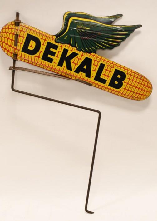Vintage DST Dekalb Seed Corn Weather Vane (1 of 10)
