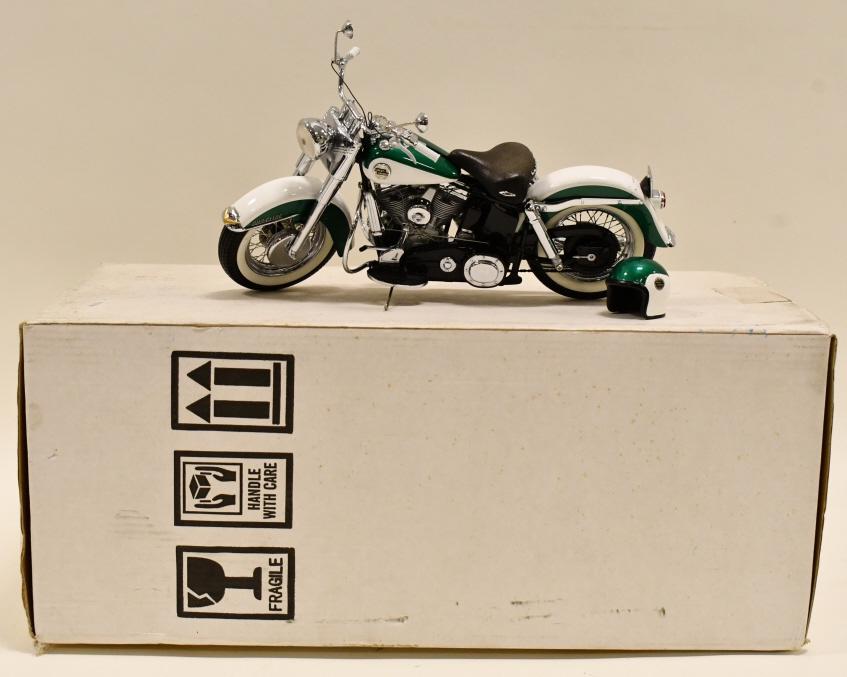 1/10 Franklin Mint 1948 Harley Davidson Panhead 1/10 Franklin Mint 1948 Harley Davidson Panhead