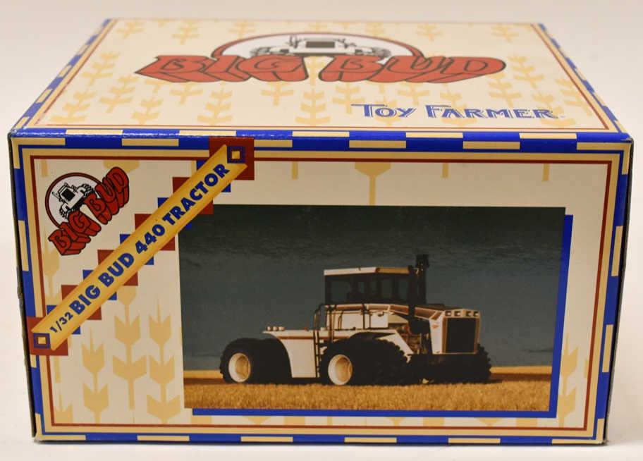 1/32 Ertl Big Bud 440 Tractor w/ Triples: 1/32 scale Ertl Toy Farmer Big Bud 440 tractor with triples. Nice condition sealed in the box. Displays nicely.