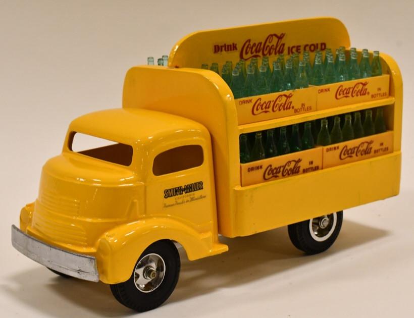 Yellow Smith Miller GMC Coca-Cola Delivery Truck (1 of 5)