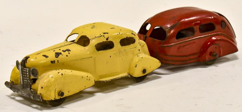 Original Wyandotte Sedan And Travel Trailer (1 of 7)