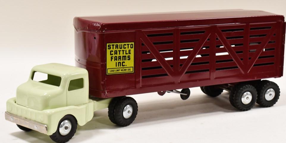 Restored Structo Cattle Farms Inc Livestock Hauler (1 of 5)