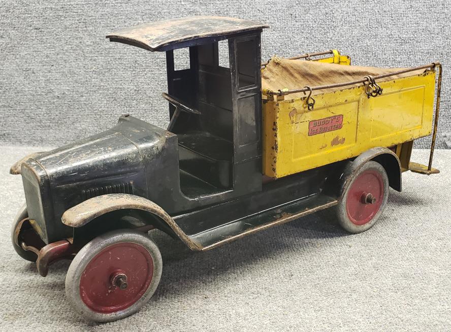 Original Buddy L Ice Delivery Truck (1 of 7)