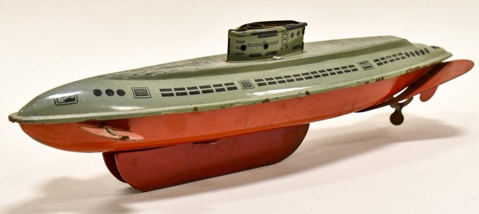 Wolverine Tin Litho Windup Submarine (1 of 6)