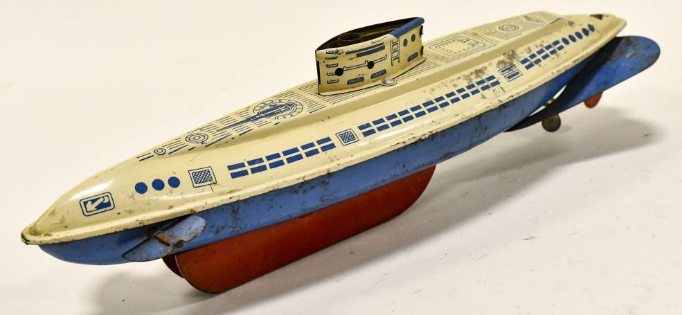Wolverine Tin Litho Windup Submarine (1 of 5)
