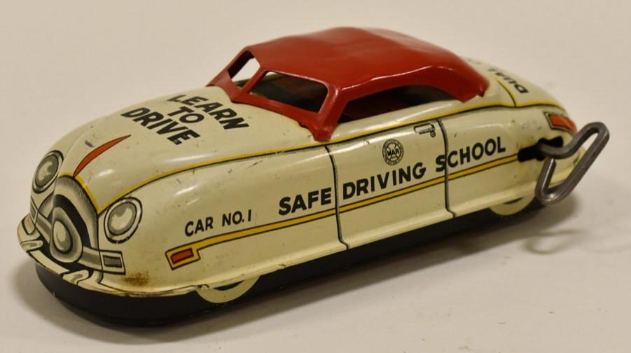 Marx Tin Litho Windup Safe Driving School Car (1 of 5)