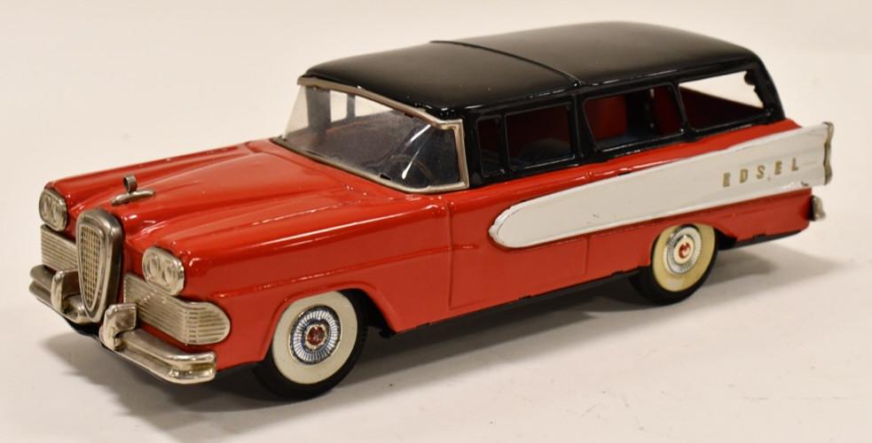 Japan Tin Friction Ford Edsel Station Wagon (1 of 5)