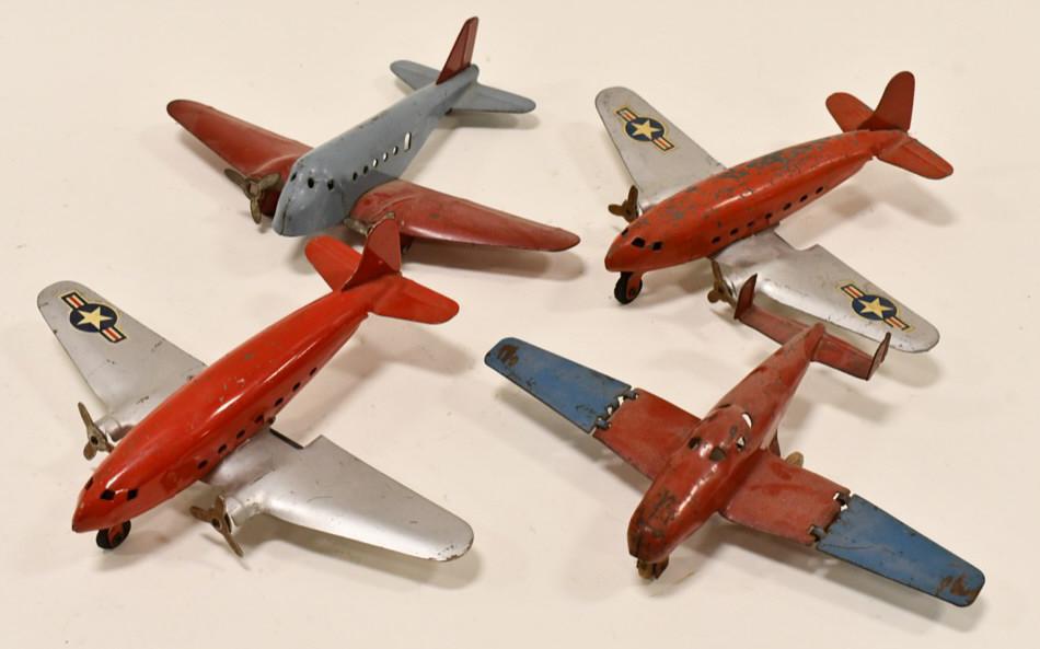 Lot Of Wyandotte and Marx Airplanes (1 of 9)