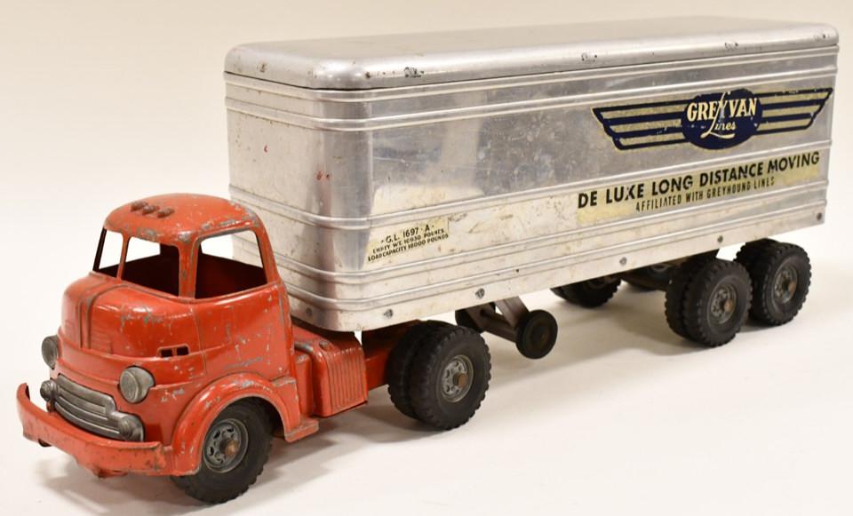 Wyandotte Grey Van Lines Semi Truck & Trailer (1 of 6)