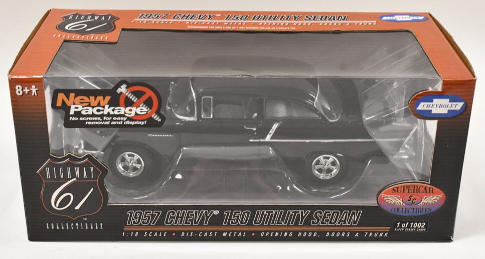1/18 Highway 61 DCP 1957 Chevy 150 Utility Sedan (1 of 5)