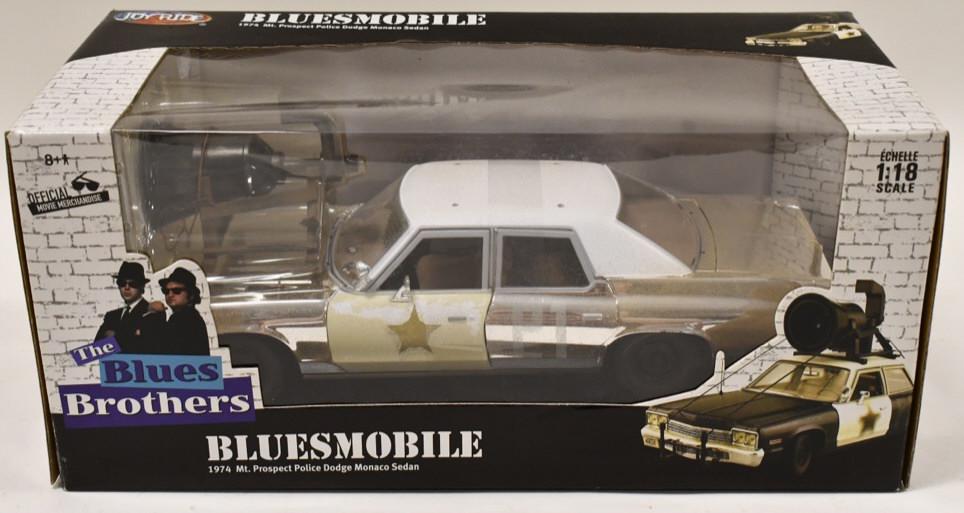 1/18 Ertl Blues Brothers Bluesmobile 1974 Dodge (1 of 5)