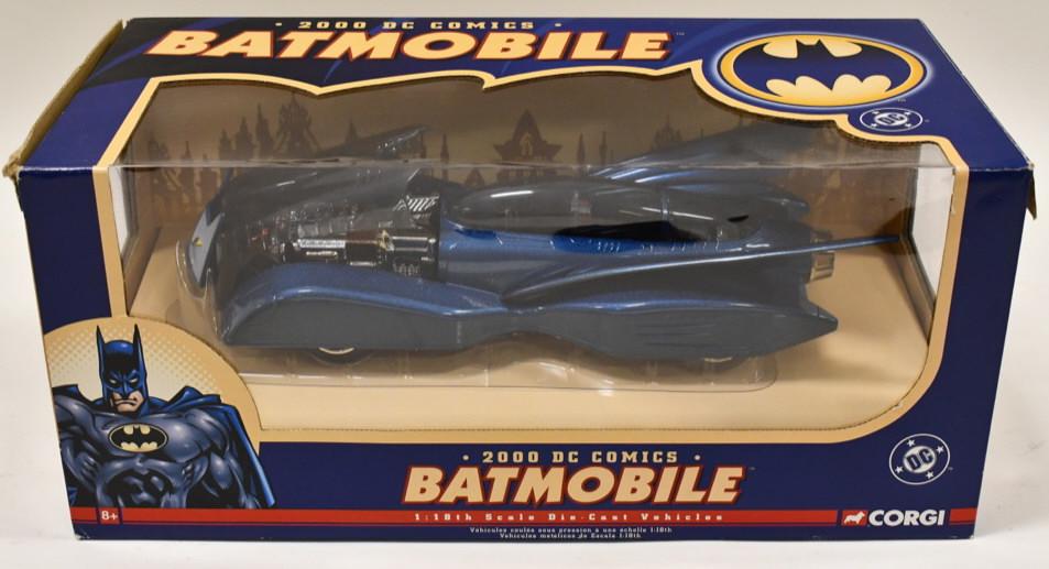 1/18 Corgi "2000 DC Comics" Batmobile (1 of 6)