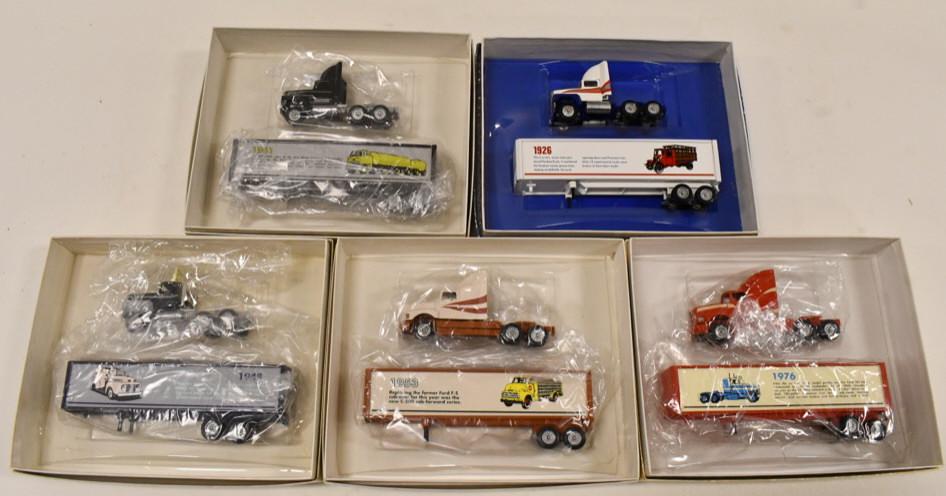 (5) 1/64 Winross Ford Historical Semi Trucks (1 of 4)