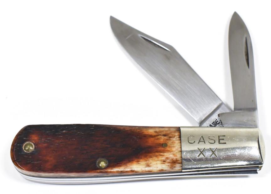 1965-69 Case XX Barlow 62009 1/2 Folding Knife: 1965-1969 Case XX BArlow model 62009 1/2 two blade bone handle folding knife. Appears to be in good condition with some wear from use and age. When closed it measures approximately 3-1/4" across.
