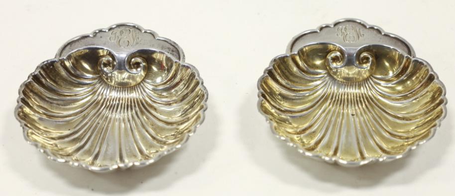 Pair Of Gorham Sterling Silver Shell Bowls (1 of 4)