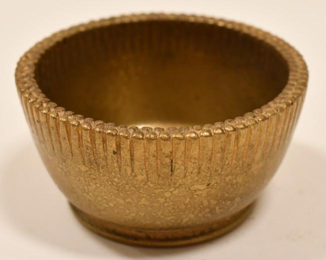 Tiffany Studios New York Bronze Bowl #1709: Beautiful marked Tiffany Studios New York 1790 bowl. The bronze bowl is in great condition with a wonderful patina. Measure 1-3/4" tall and has a top diameter of 3-1/8".
