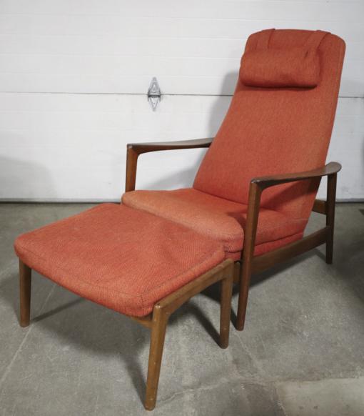 MCM Folke Ohlsson Dux Lounge Chair & Ottoman (1 of 18)
