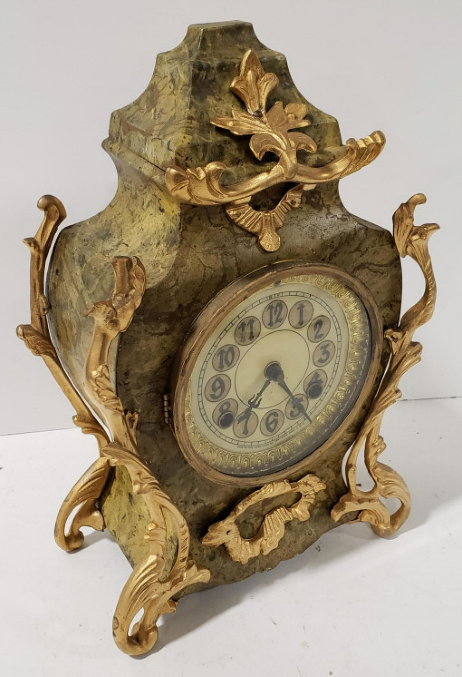 19c. French Marble Mantle Clock (1 of 10)