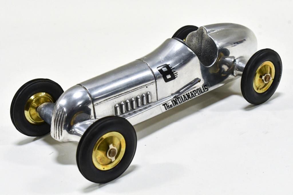 Hyde Park Model & Supply Co Indianapolis #8 Racer (1 of 7)