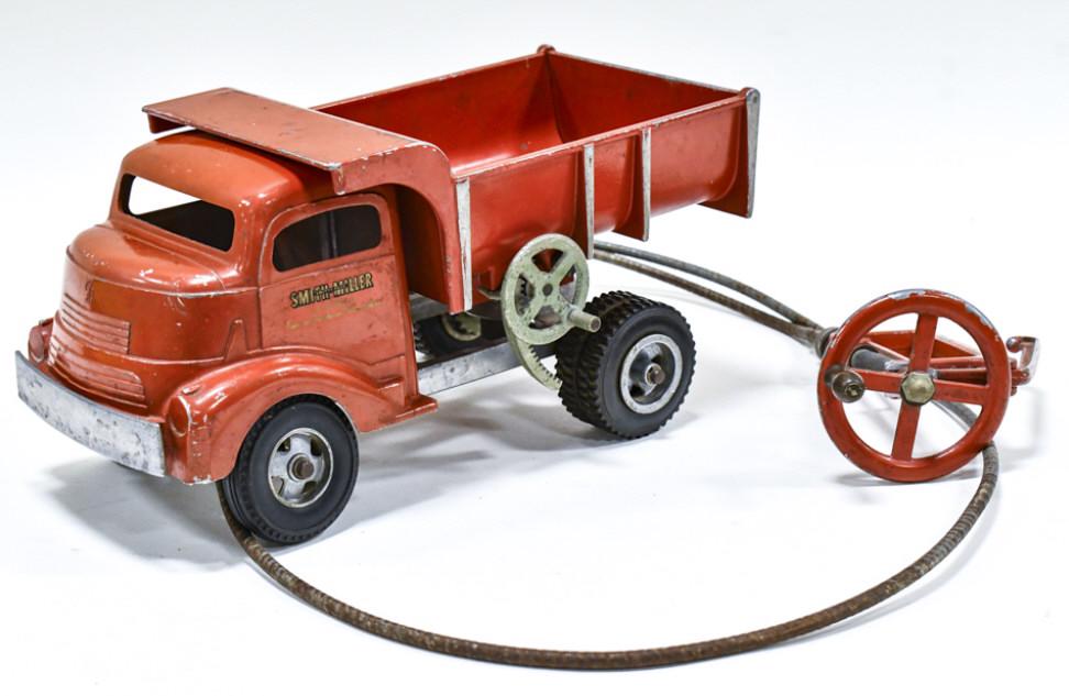 Original Smith Miller GMC Drive-O Dump Truck (1 of 10)