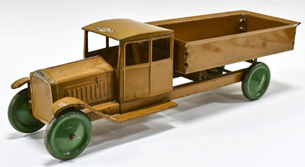 Steelcraft J.C. Penney Little Jim White Truck (1 of 7)