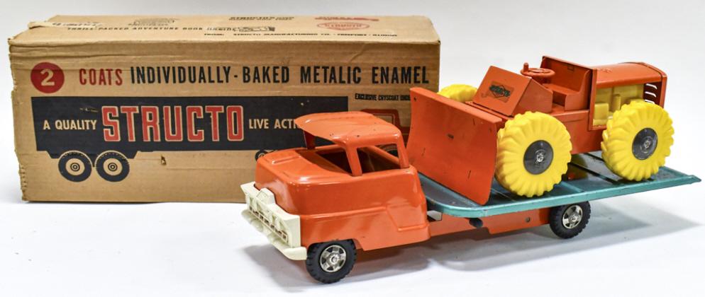 Structo No 602 Tilt-Top Trailer Truck w Dozer+ Box (1 of 13)