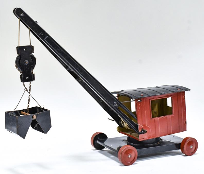 Original Chein Hercules Steam Shovel: Original Chein Hercules steam shovel with clamshell bucket. Good condition with light wear from age and display. The cranks for the bucket. Measures approximately 19" long.
