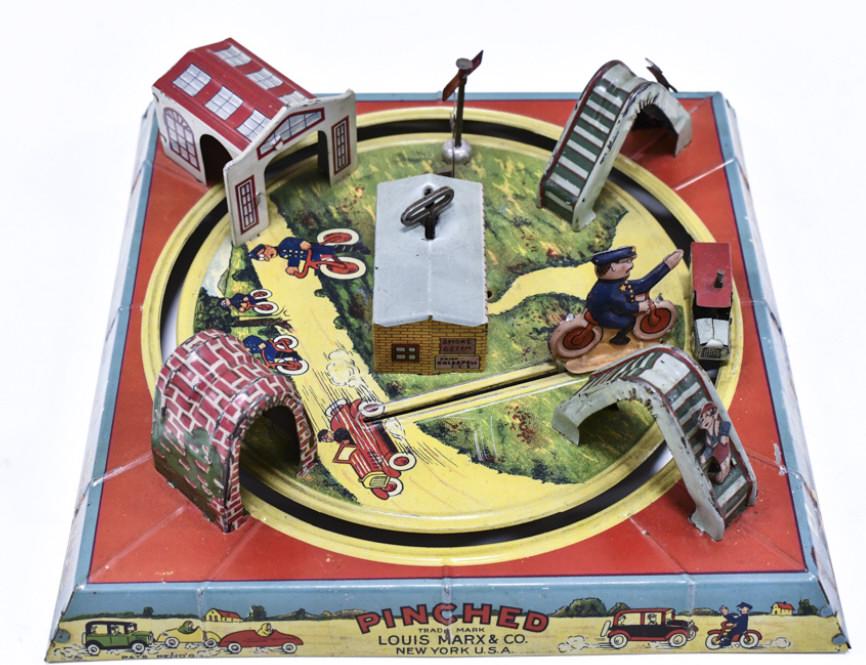 Marx Tin Litho Windup Pinched Table Top Toy (1 of 6)