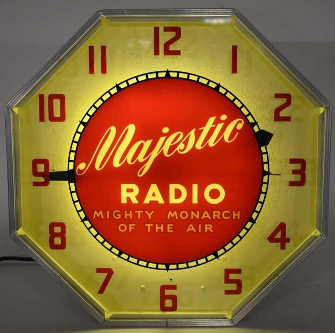 Vintage Majestic Radio NPI Neon Advertising Clock (1 of 7)