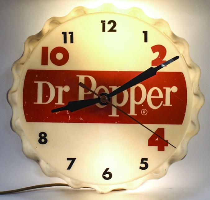 Vintage Dr. Pepper Bottle Cap Plastic Adv Clock (1 of 8)
