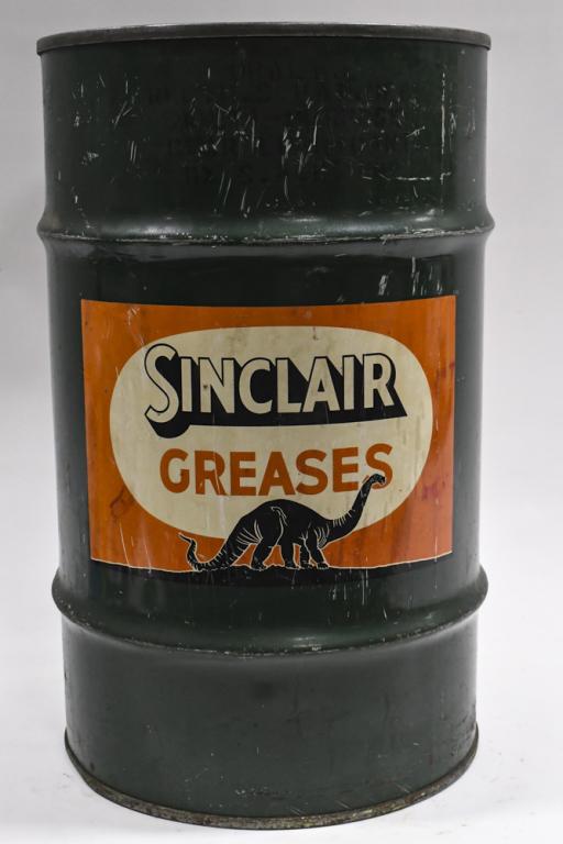 Vintage 15 Gal. Sinclair Greases Black Dino Barrel (1 of 7)