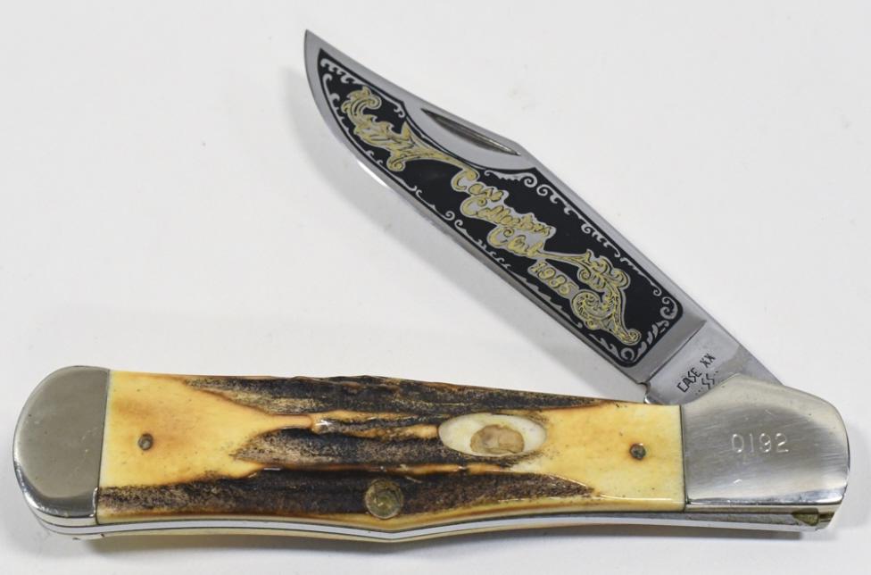 1985 Case XX Collector's Club C51050 Folding Knife: 1985 Case XX Collector's Club Large Coke Bottle stylefolding knife model no. C51050. Knife appears to be in nice conditionw ith some wear from use, age, and storage. It is missing the Case medallion.