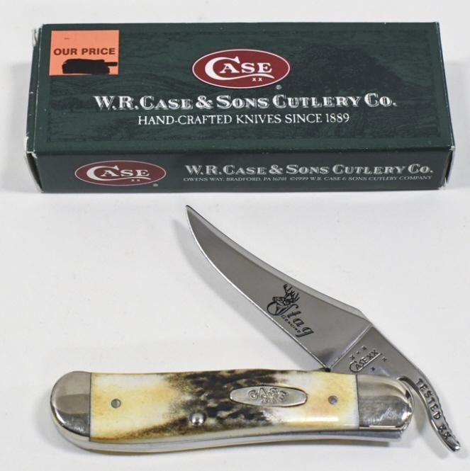 Case XX 51953 L Russlock Folding Knife w Box: Case XX Russlock style folding knife model 51953L with box. Appears to be in nice condition with light wear from use and storage. When closed it measures approximately 4-1/8" across.