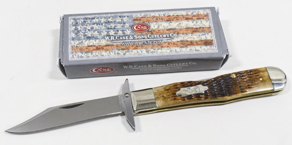 Case XX 6111-1/2 Cheetah Folding Knife w Box: Case XX Cheetah style folding knife model 6111-1/2 with box. Appears to be in nice condition with light wear from use and storage. When closed it measures approximately 4-3/8" across.