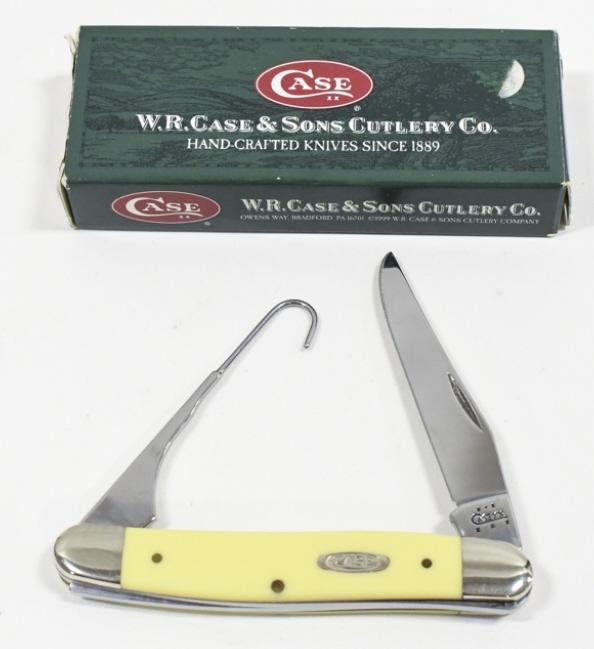 Case XX 3247H Bird Hook Folding Knife w Box: Case XX Bird Hook style folding knife model no. 3247H with box. Knife appears to be in nice condition with light wear from use and storage. When closed it measures approximately 3-7/8" across.