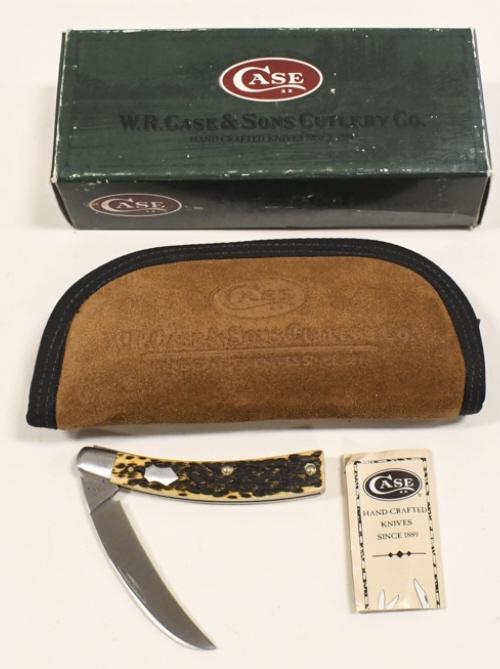 Case XX Pruner TB612002 Folding Knife w/ Box: Case XX Pruner model TB612002 folding knife with box and soft case. Knife appears to be in nice condition with light wear from storage and display. When closed it measures approximately 4" across.