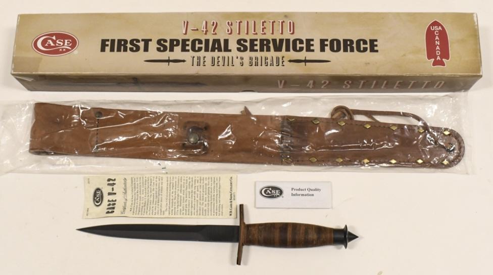 2015 Case XX V-42 Devils Brigade Military Knife: 2015 Case XX model V-42 Devils Brigade military style fixed balde knife with box, COA, and leather sheath. Knife appears to be in very nice condition with light wear from storage. The COA and box do h