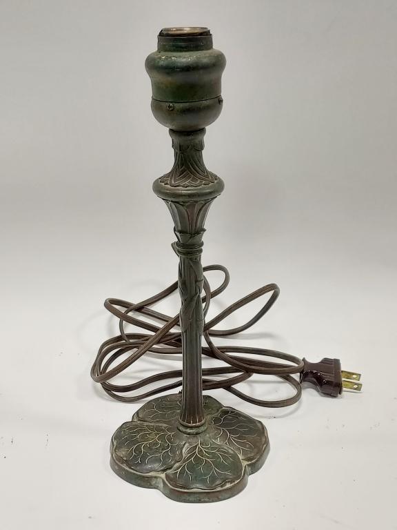 Tiffany Studios Bronze Damascene Lamp Base: Tiffany Studios Bronze Damascene Lamp base.Ê Lamp base is marked Tiffany Studios New YorkÊ 624. Nice condition with patina. MeasuresÊ 11.5" tall.