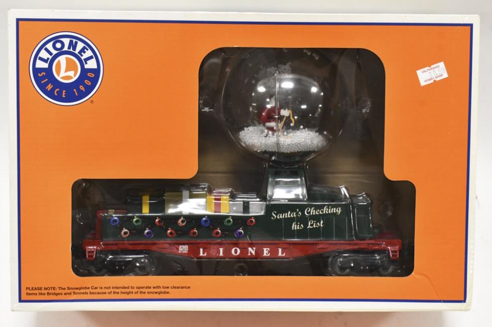 Lionel Santa's List Snow Globe Car #2013: Lionel #2013 Santa's list snow globe. Item no. 6-37089. Good condition new in the box.
