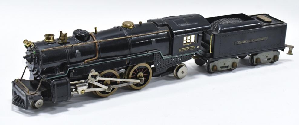 American Flyer #4692 Loco & #4671 Tender: American Flyer standard gauge #4692 locomotive and #4671 tender. Both have some paint loss and wear from use and age.