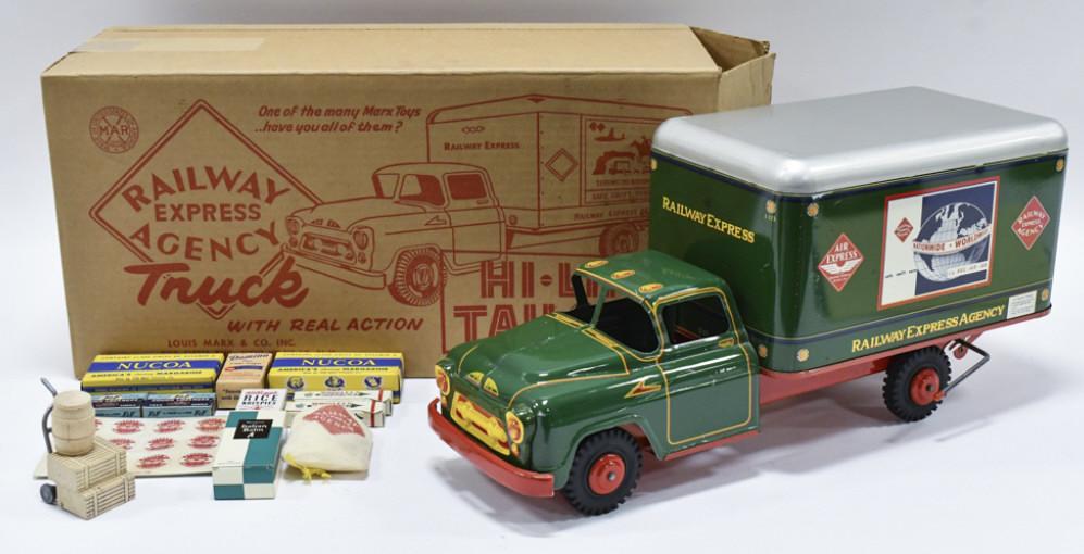 Marx Railway Express Agency Delivery Truck w/ Box (1 of 16)