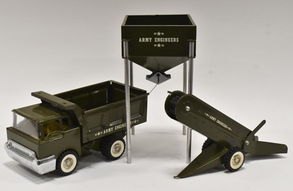 Structo Army Engineers Dump Truck w/ Sand Loader (1 of 11)