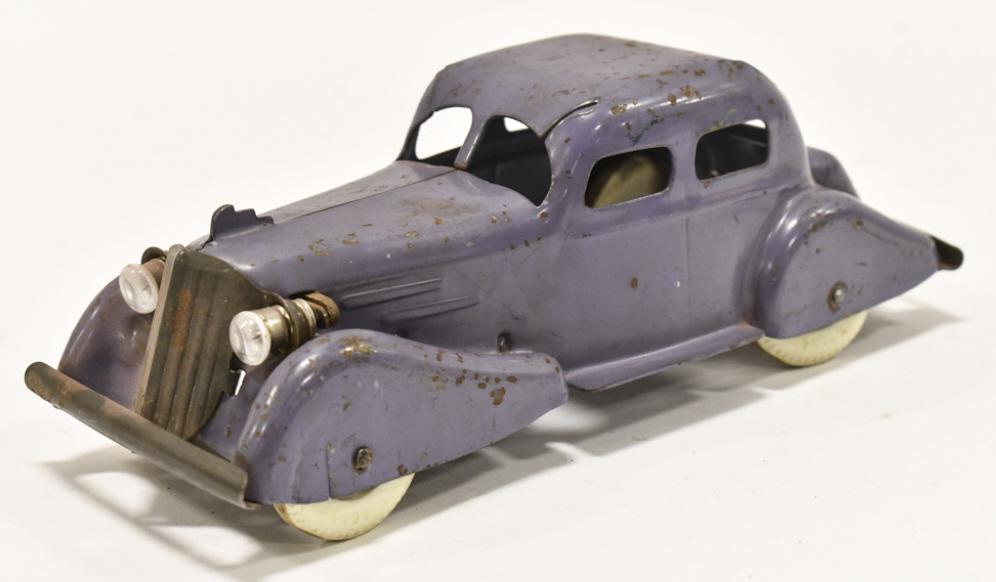 Original Wyandotte Sedan With Headlights (1 of 6)